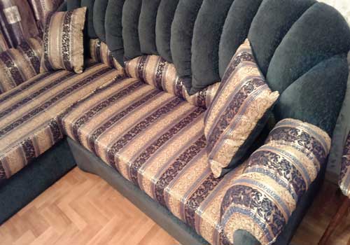 Частичная обивка дивана