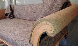 Старинный немецкий диван